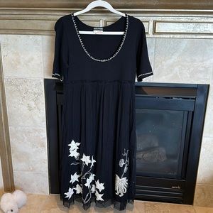 Basil and Maude Dress size M